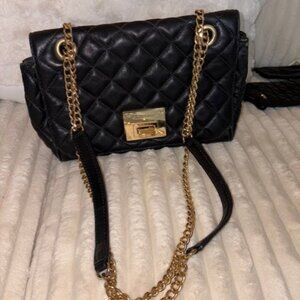 michael kors crossbody gold chain